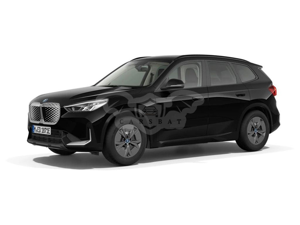 BMW iX1 2024