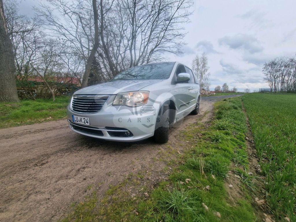 Chrysler Town & Country 2011