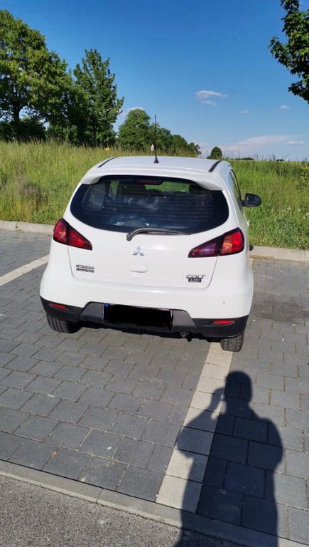 Mitsubishi Colt 2012