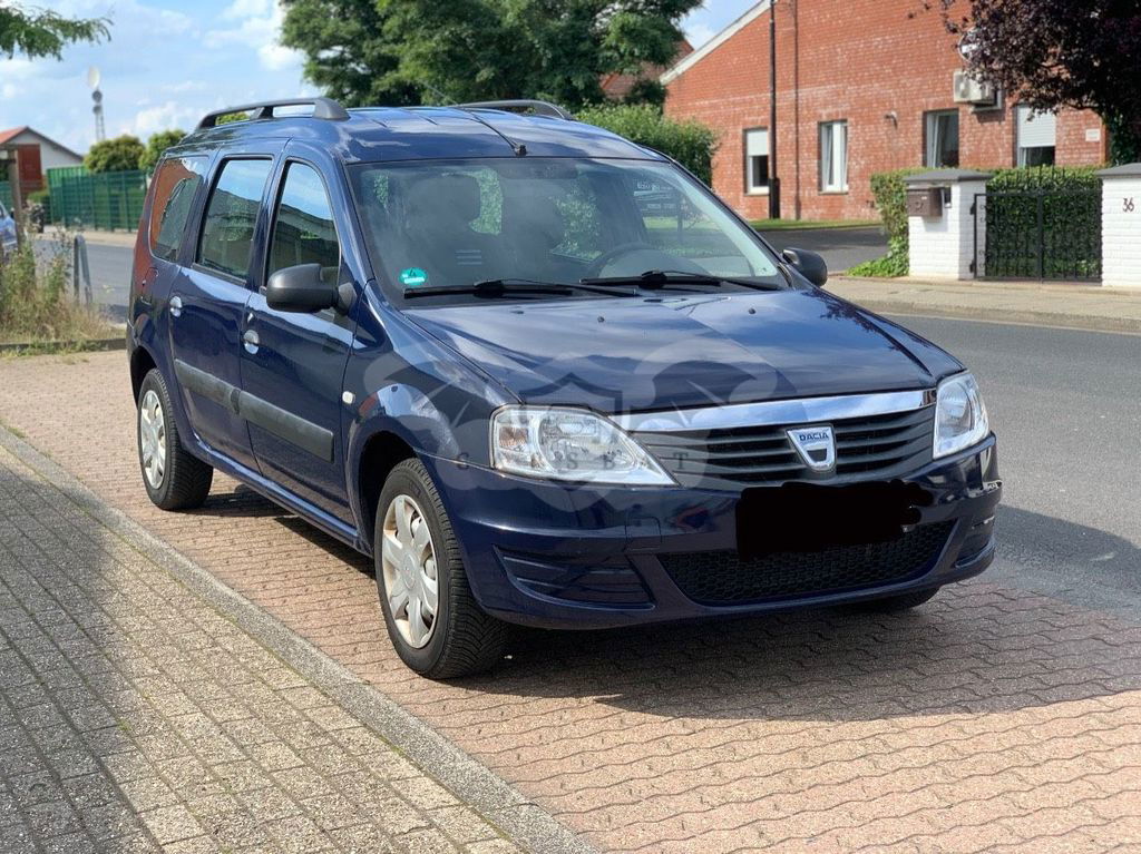 Dacia Logan 2011