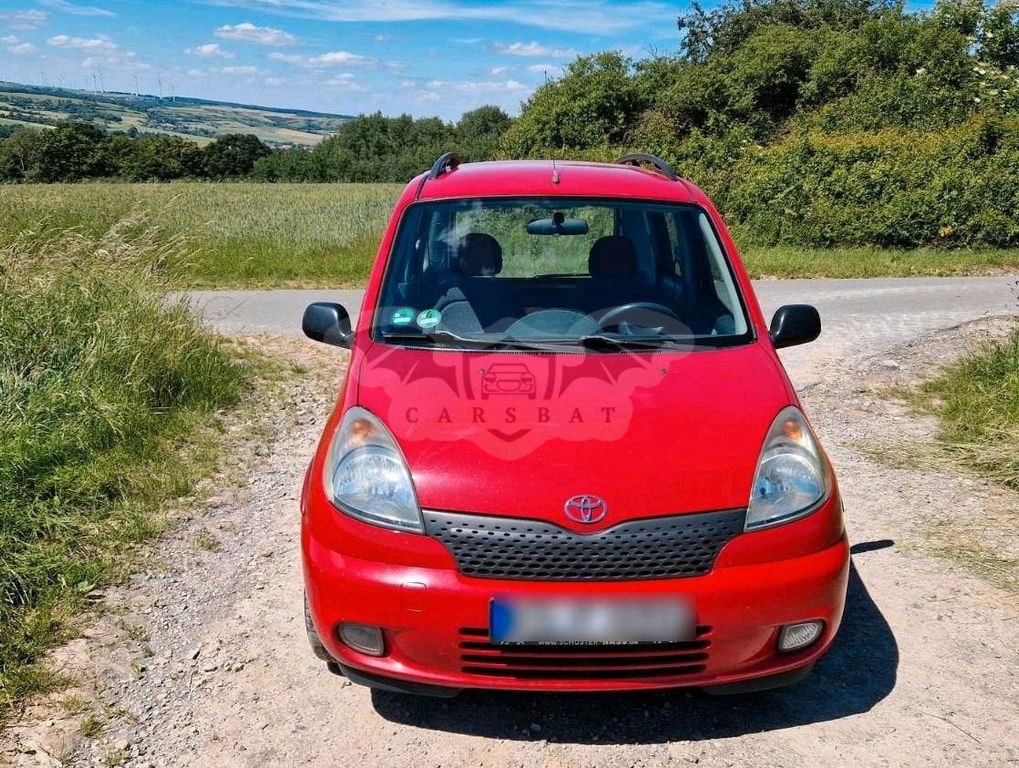 Toyota Verso 2000
