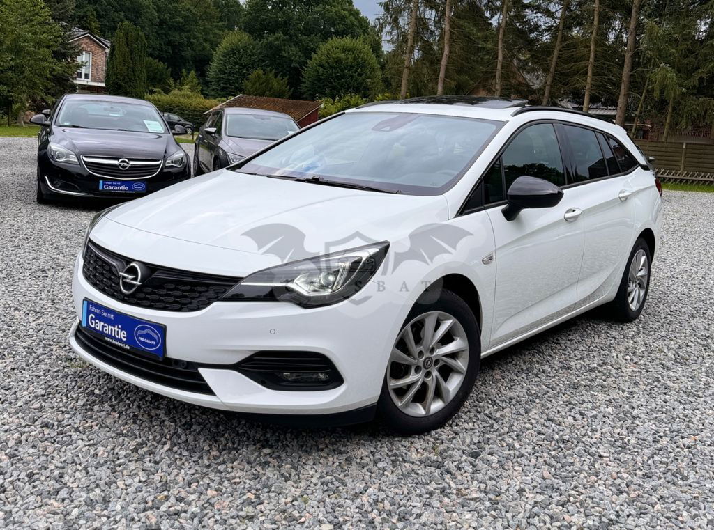 Opel Astra 2021