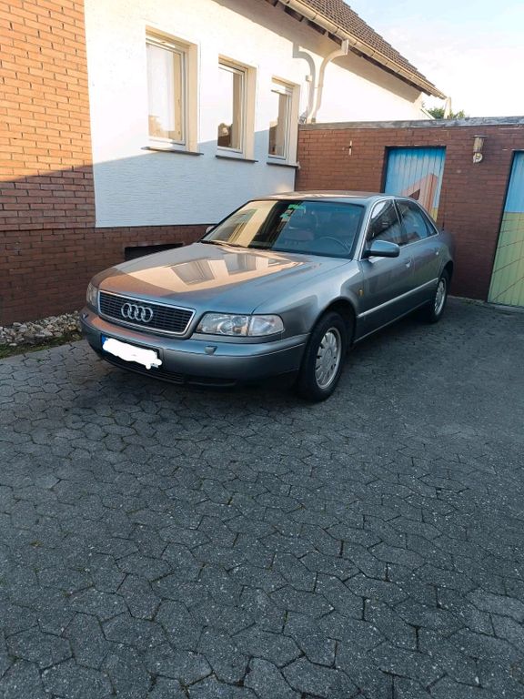 Audi A8 1999