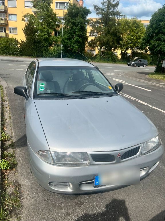 Mitsubishi Carisma 1998