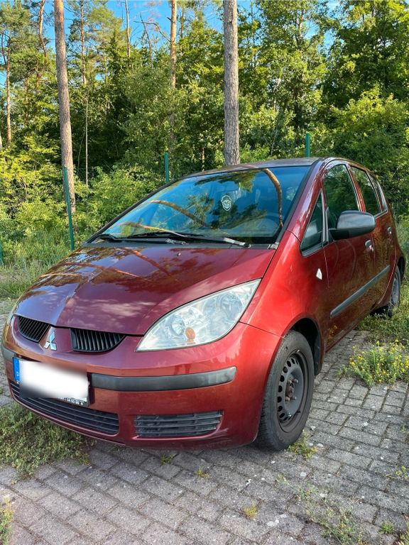 Mitsubishi Colt 2004
