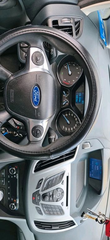 Ford Grand C-Max 2011