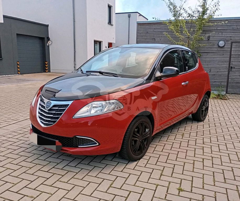 Lancia Ypsilon 2012