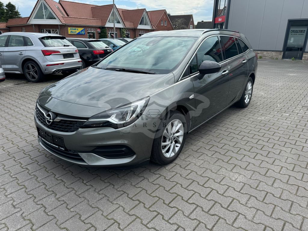 Opel Astra 2022
