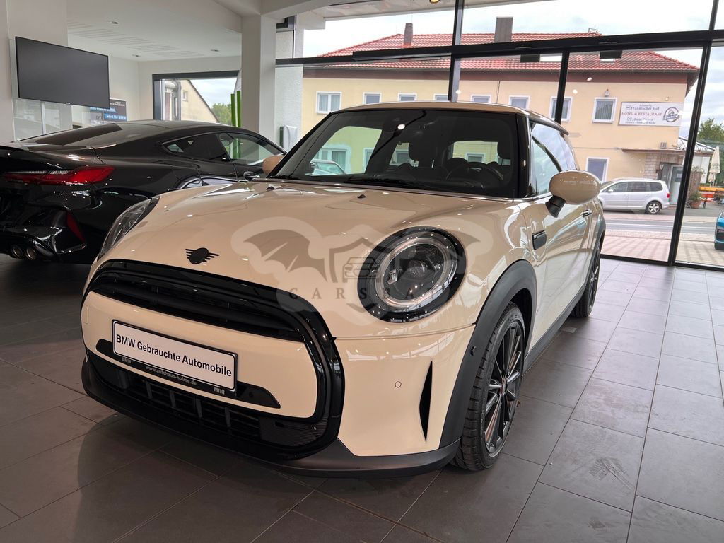 Mini One 2021