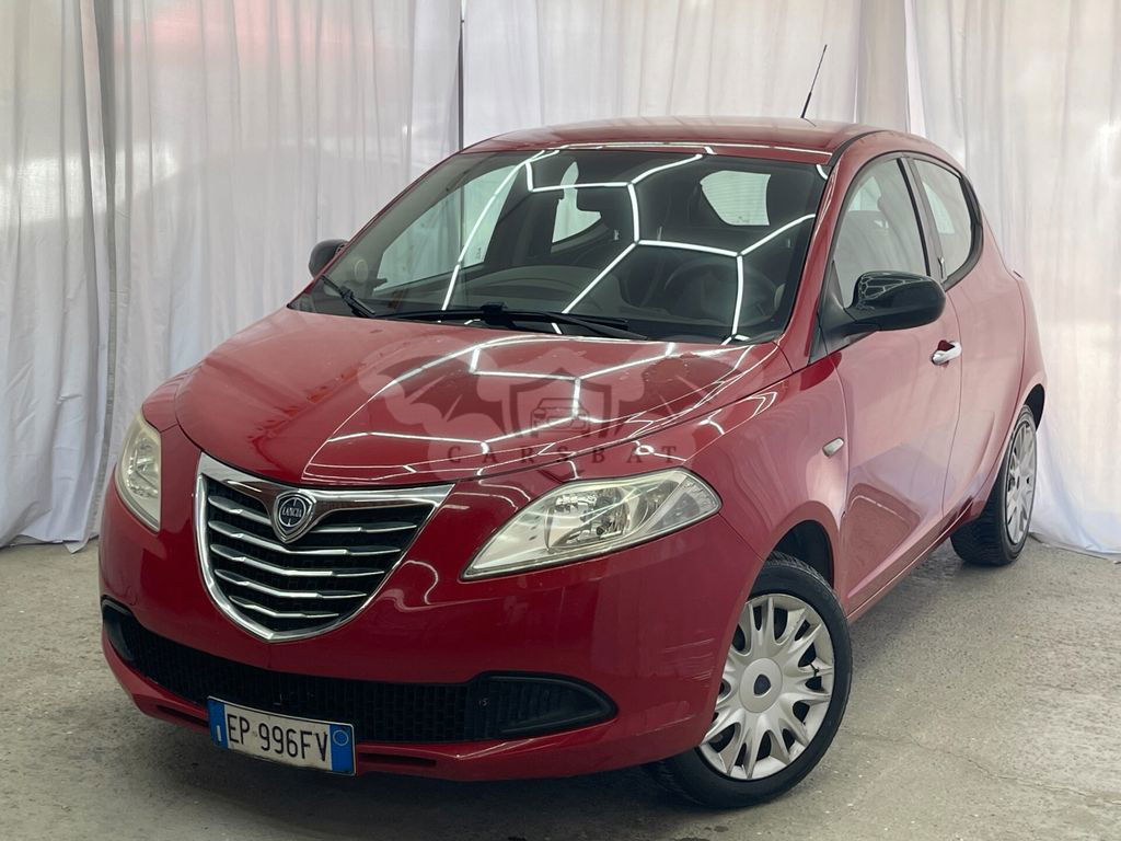 Lancia Ypsilon 2012