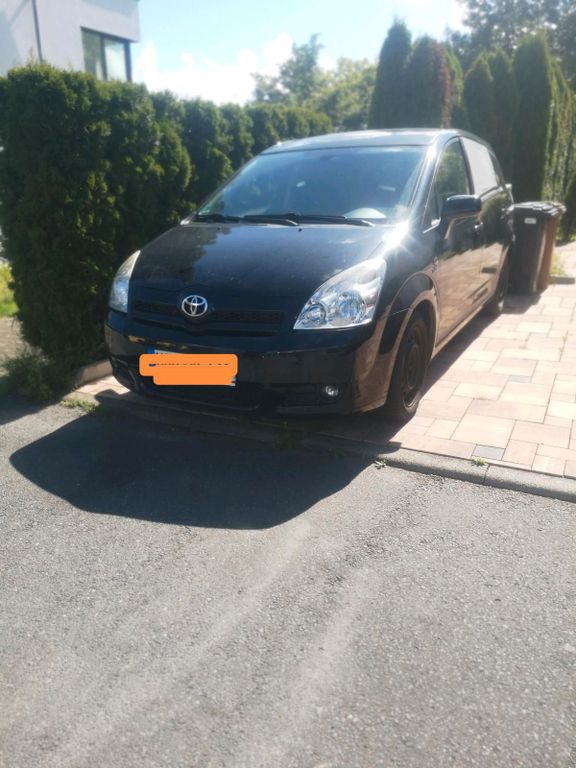 Toyota Verso 2006