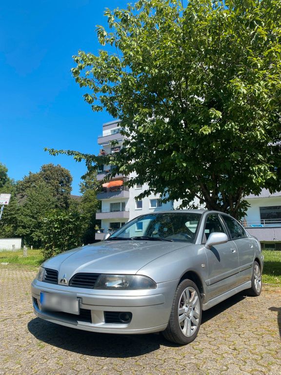 Mitsubishi Carisma 2003