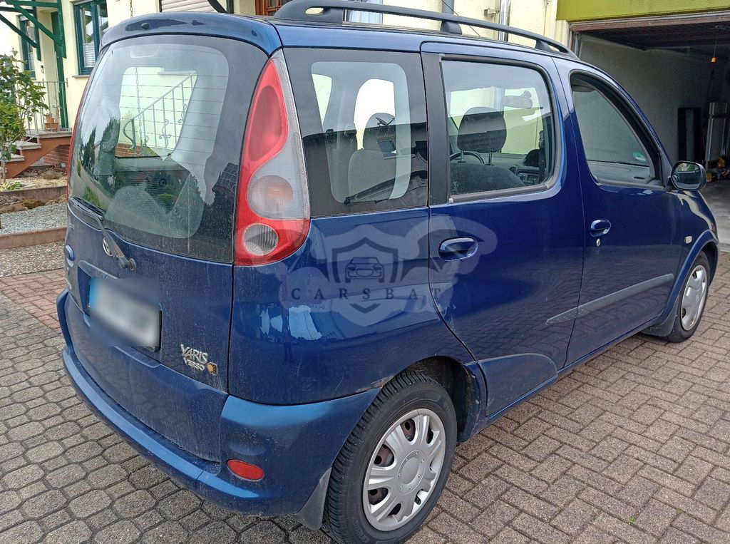 Toyota Verso 2000