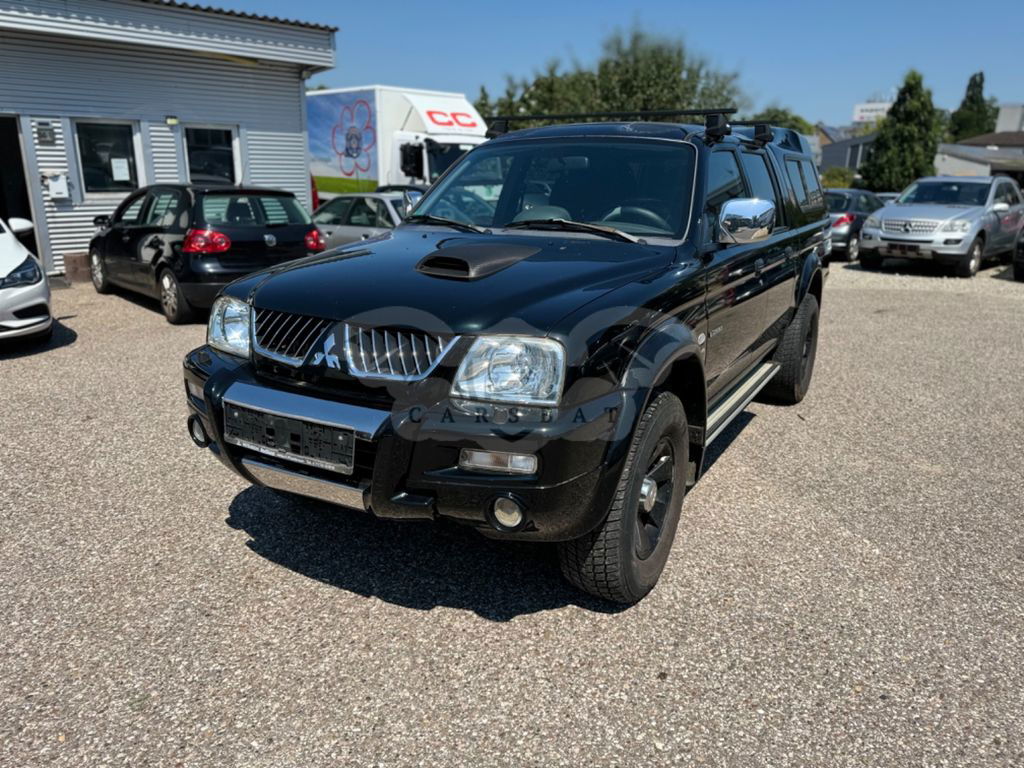 Mitsubishi L200 2005