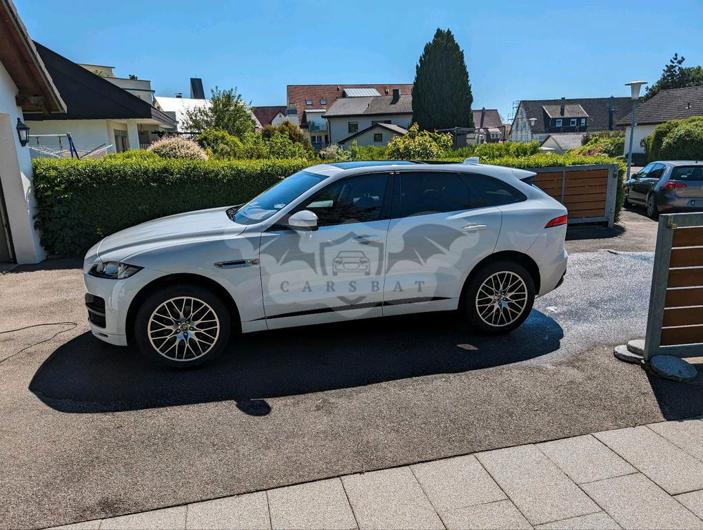 Jaguar F-Pace 2016