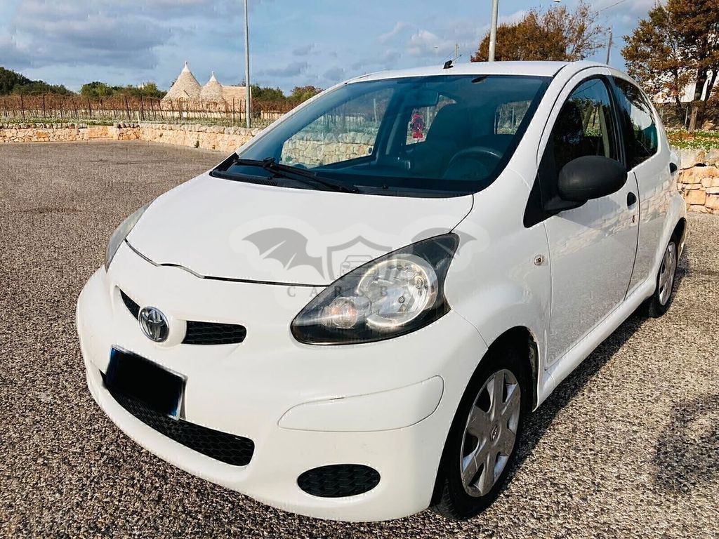Toyota Aygo X 2011