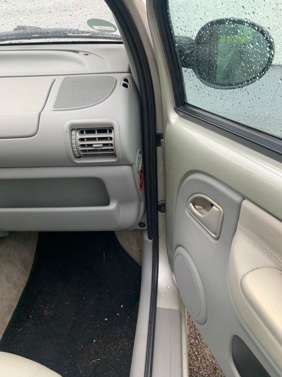 Renault Twingo 2001