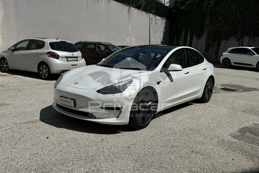 Tesla Model 3 2021