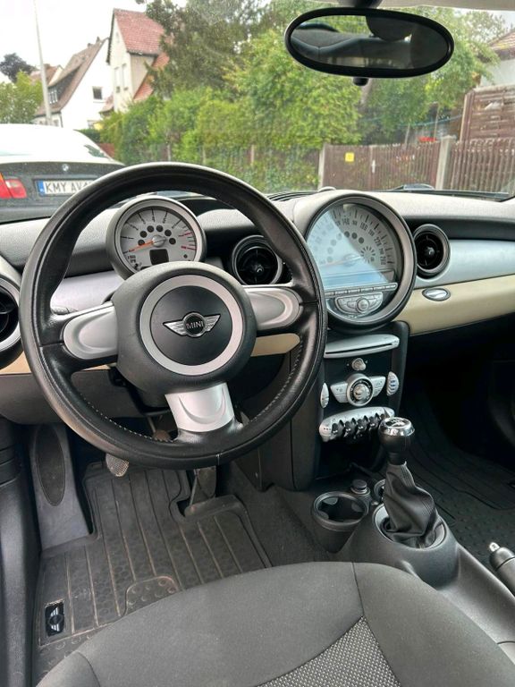 Mini One 2010