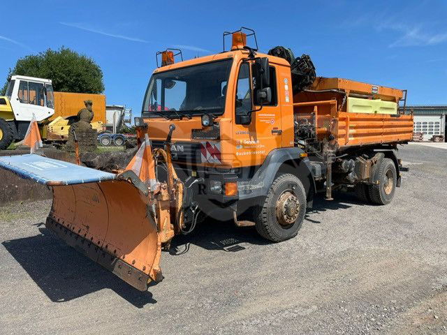 MAN M2000 2002