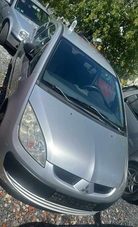 Mitsubishi Colt 2006