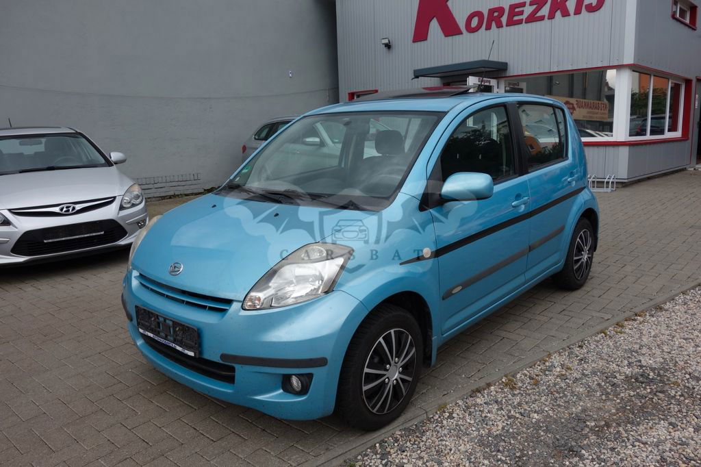 Daihatsu Sirion 2011