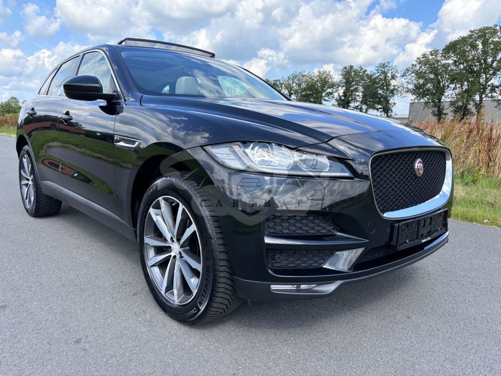 Jaguar F-Pace 2016
