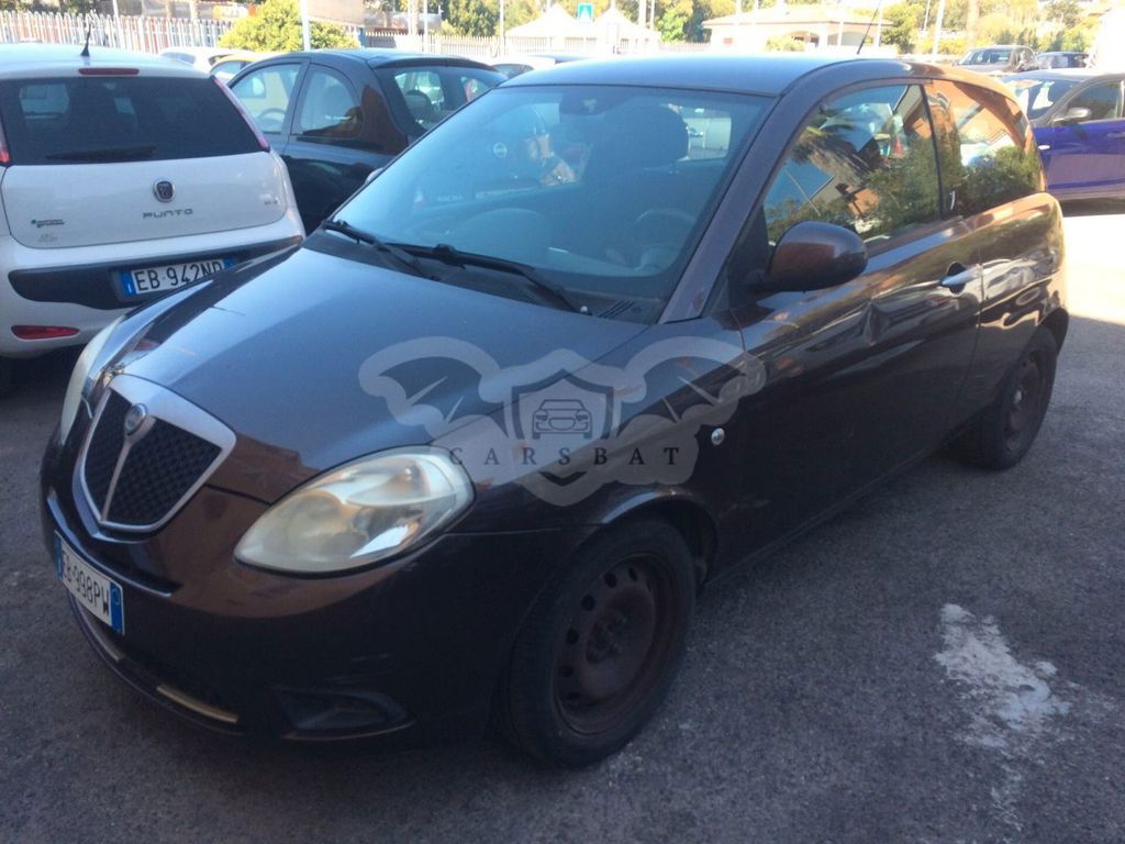 Lancia Ypsilon 2010