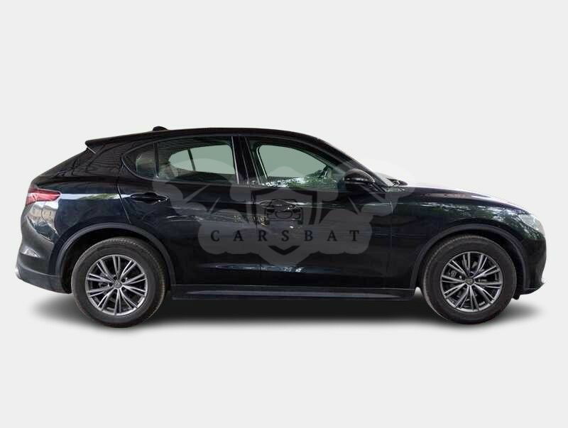 Alfa Romeo Stelvio 2021
