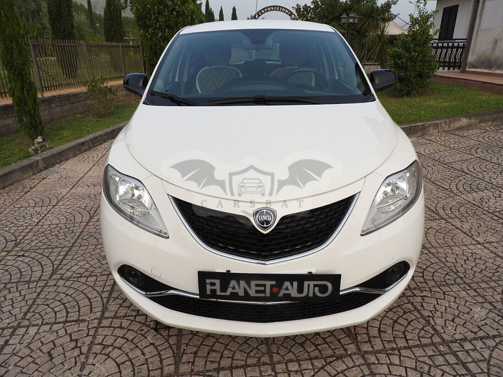Lancia Ypsilon 2016