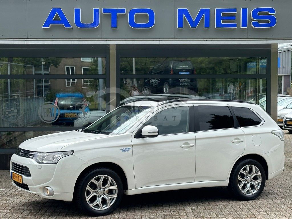 Mitsubishi Outlander 2013