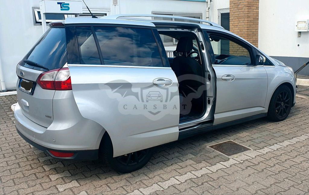 Ford Grand C-Max 2012