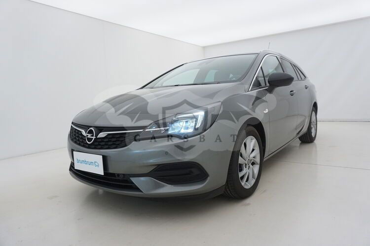 Opel Astra 2021
