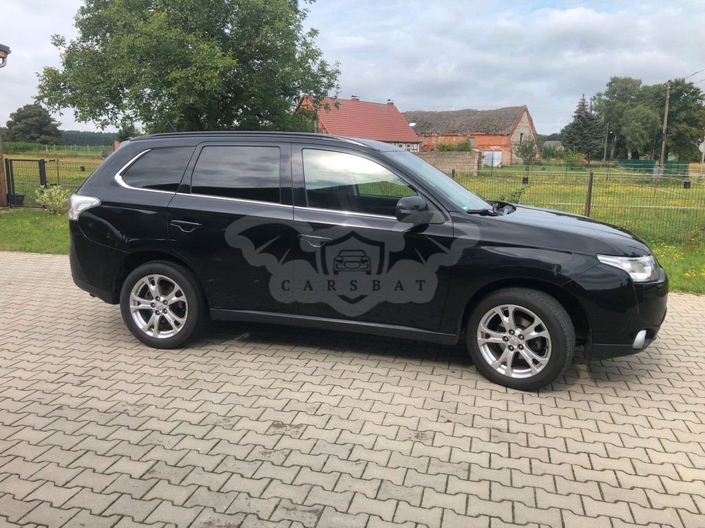 Mitsubishi Outlander 2013