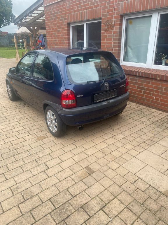 Opel Corsa 1998