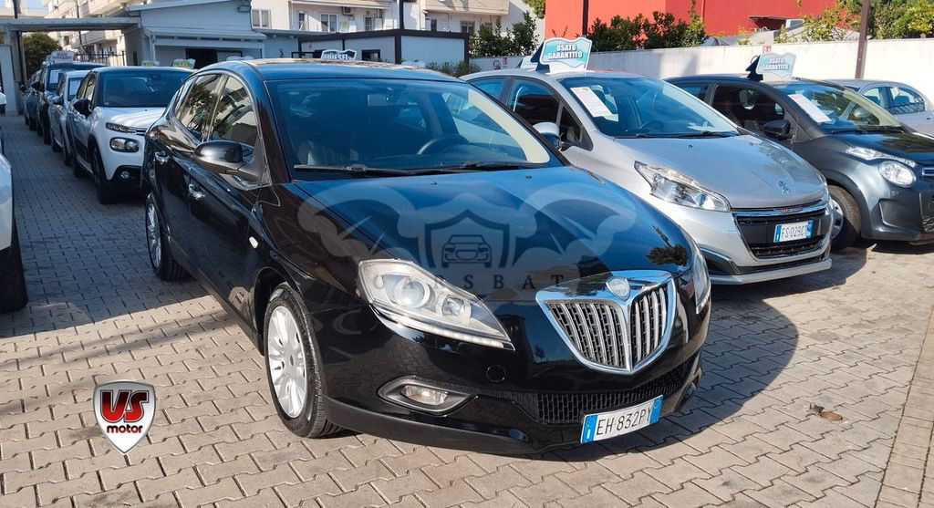 Lancia Delta 2011