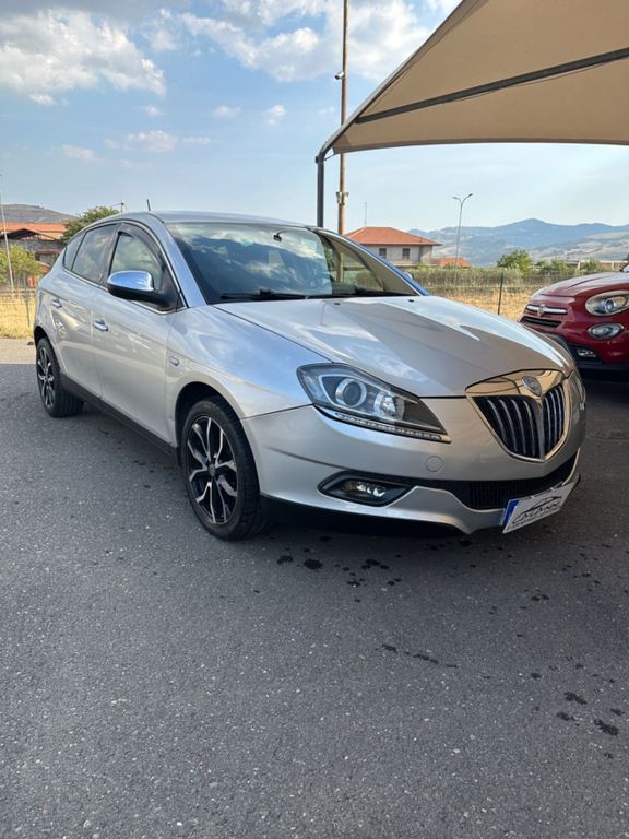 Lancia Delta 2009