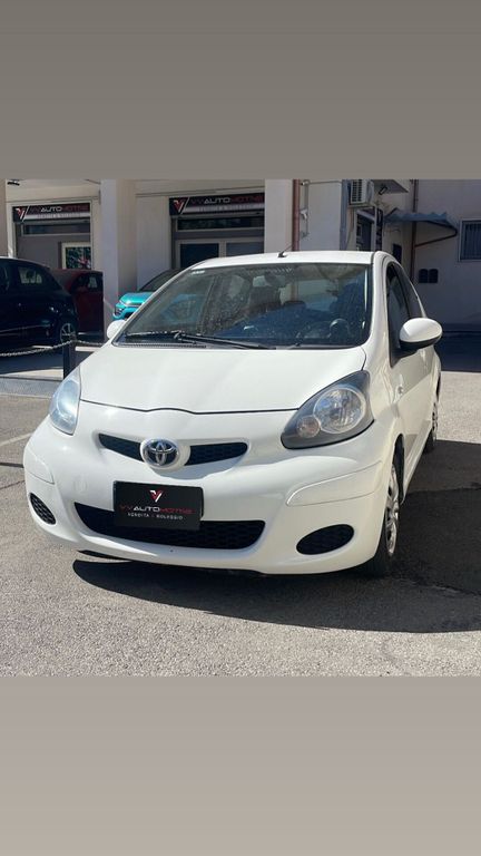 Toyota Aygo X 2012
