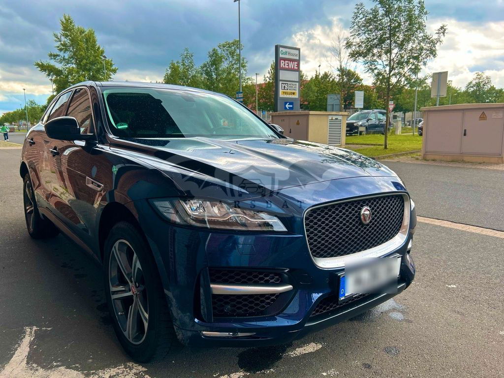 Jaguar F-Pace 2017