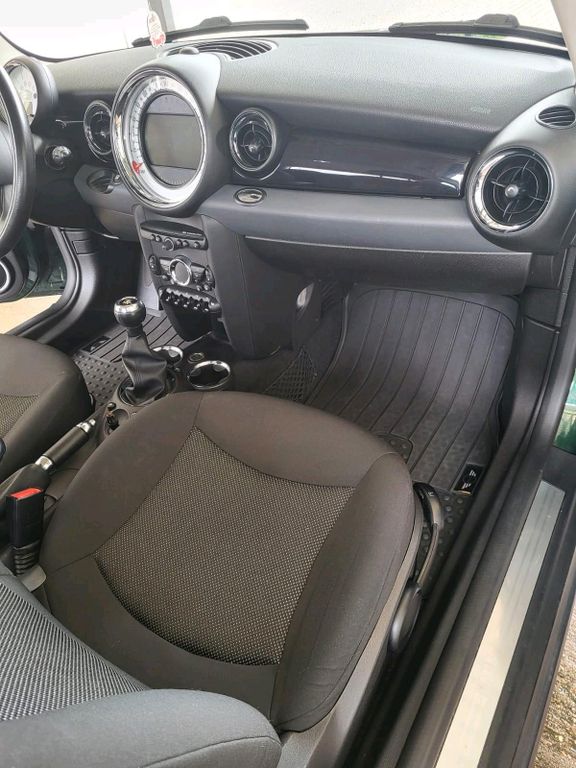 Mini Cooper 2011