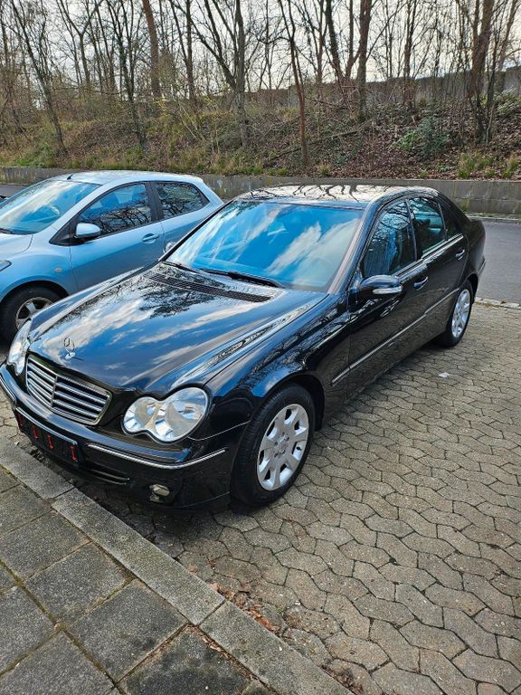 Mercedes-Benz 250 2006