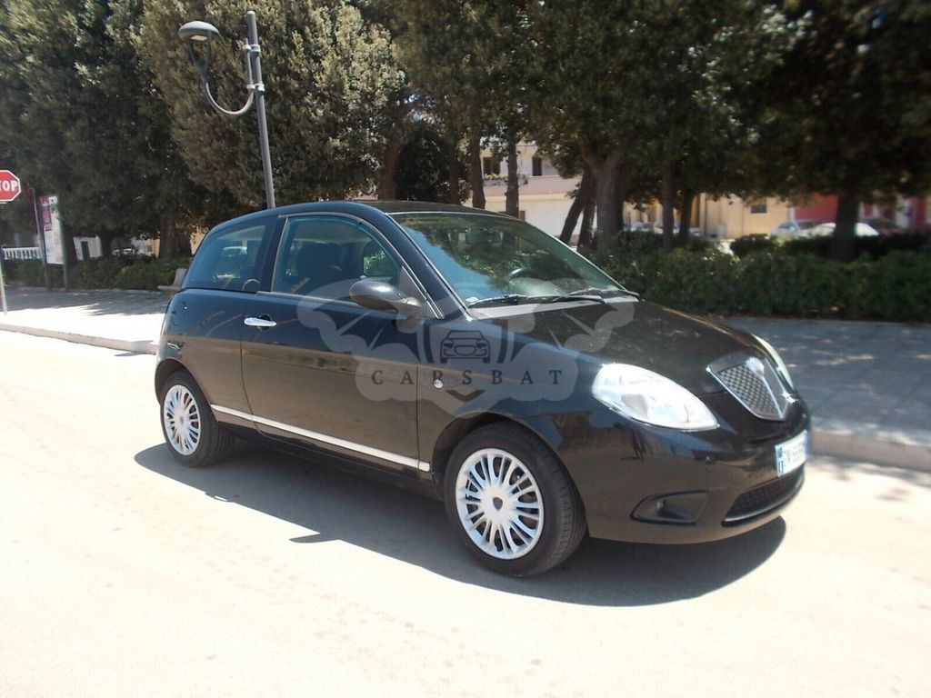 Lancia Ypsilon 2009