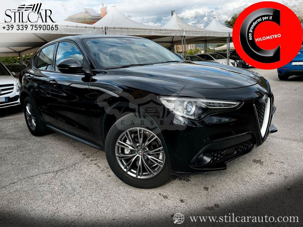 Alfa Romeo Stelvio 2017