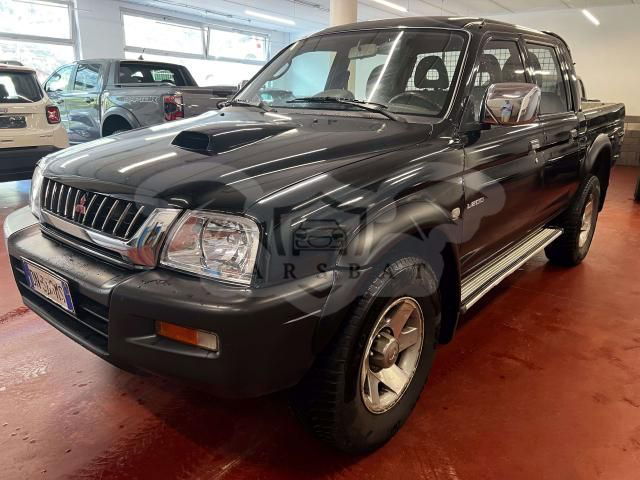 Mitsubishi L200 2003