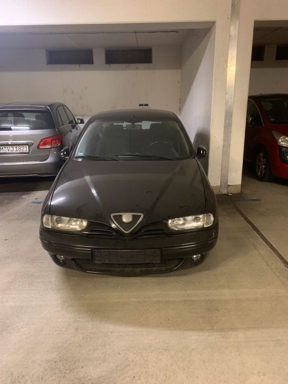 Alfa Romeo 145 2000