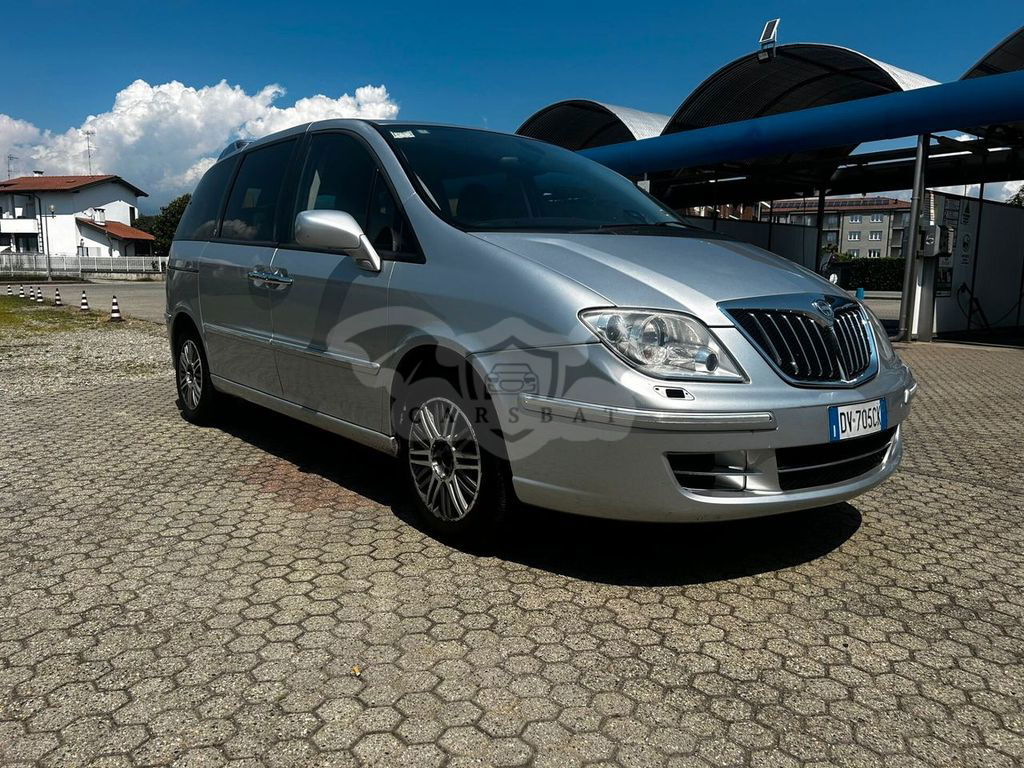 Lancia Phedra 2009