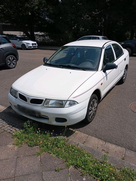 Mitsubishi Carisma 1996