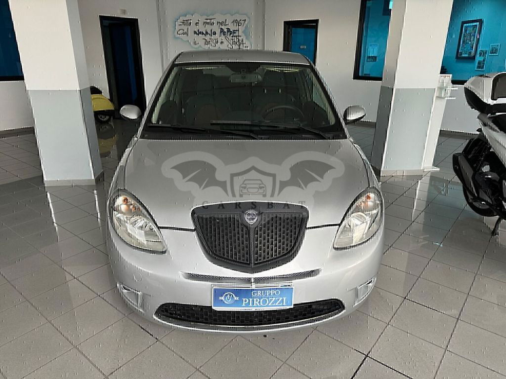 Lancia Ypsilon 2008