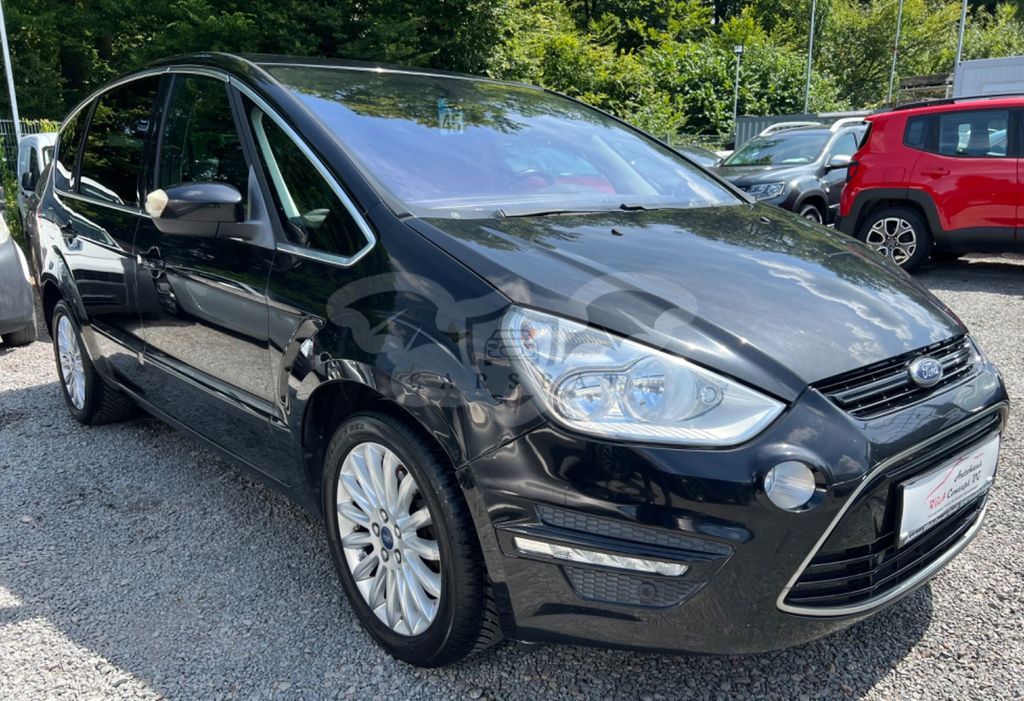 Ford S-Max 2012