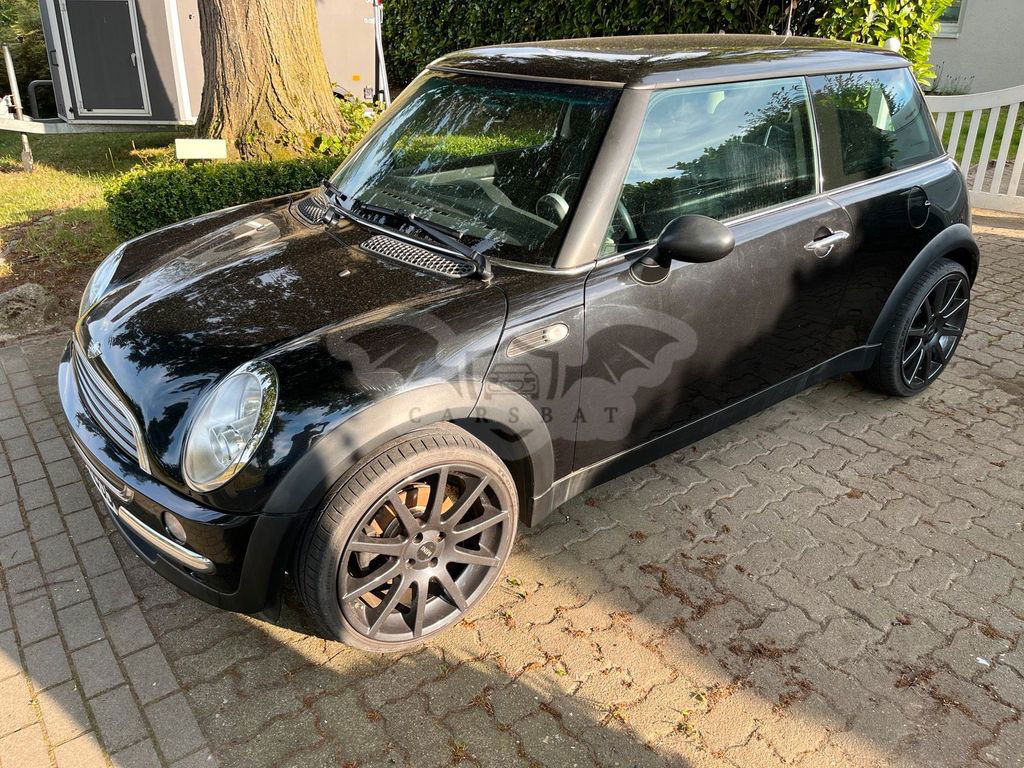 Mini One 2004